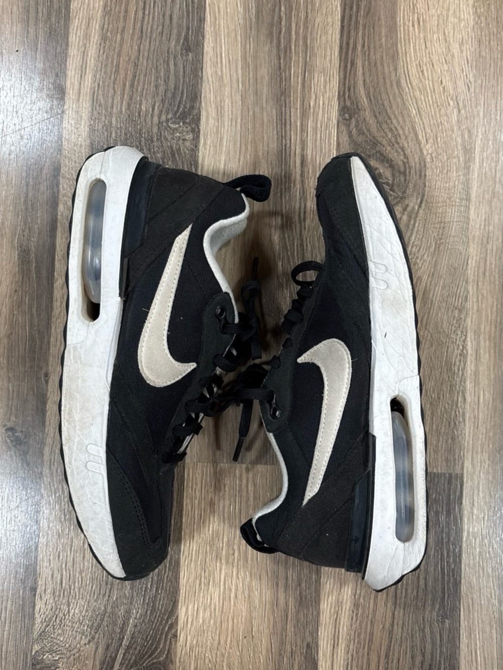 Nike Black and White Air Cushion Swoosh Sneakers